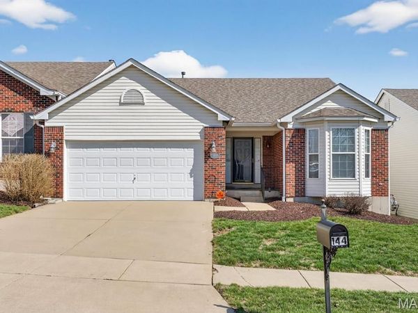 144 Carytown Lane, Florissant, MO 63034