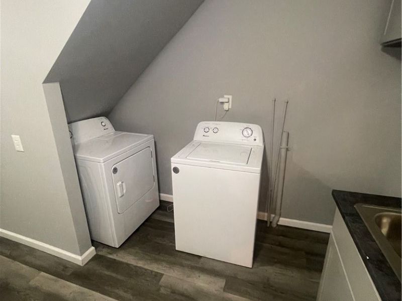 12007 Beulah Avenue , Unit down, Cleveland, OH 44106 Photo 7