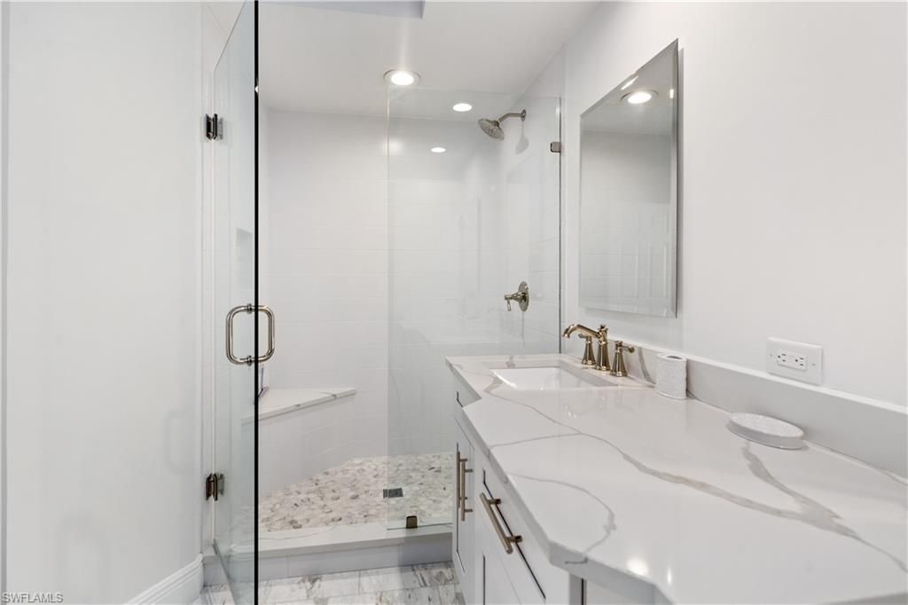 776 Willowbrook Dr, Unit 804, Naples, FL 34108 Photo