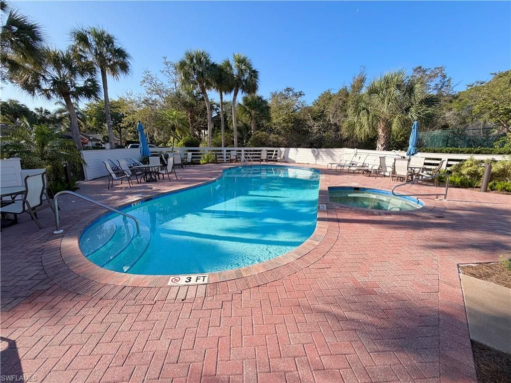 27021 Oakwood Lake Dr, Unit 101, Bonita Springs, FL 34134 Photo