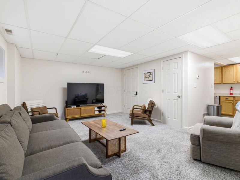 329 W High Street, Mount Gilead, OH 43338 Photo 6