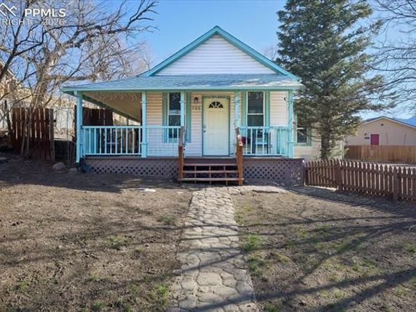 725-727 E Cucharras Street, Colorado Springs, CO 80903