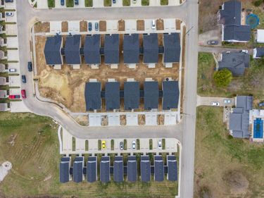 100, 106, 112, 118, 124 Harvest Bend Trail, Berea, KY 40403