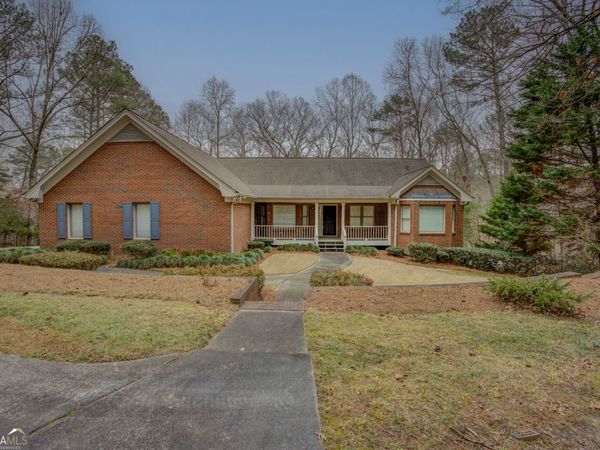 1030 Lake Haynes Drive NE, Conyers, GA 30012