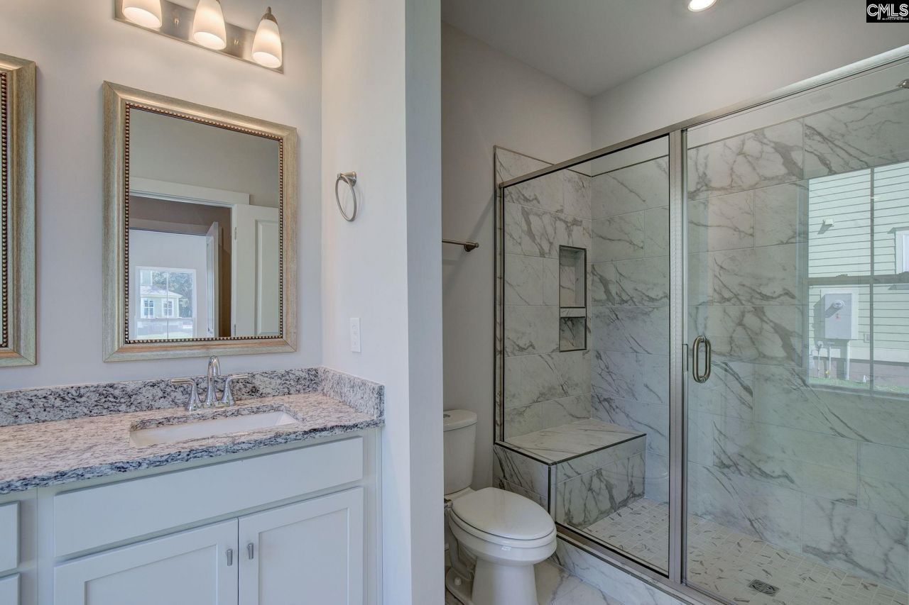 750 Poplar Street  Photo 17