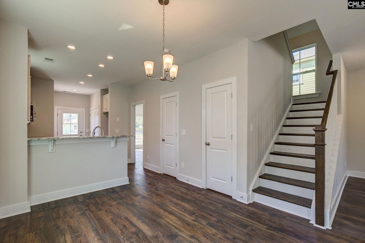 750 Poplar Street Photo 20