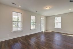 750 Poplar Street  photo 4