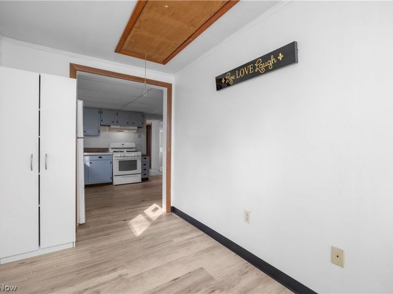 39046 E River Road, Elyria, OH 44035 Photo 13