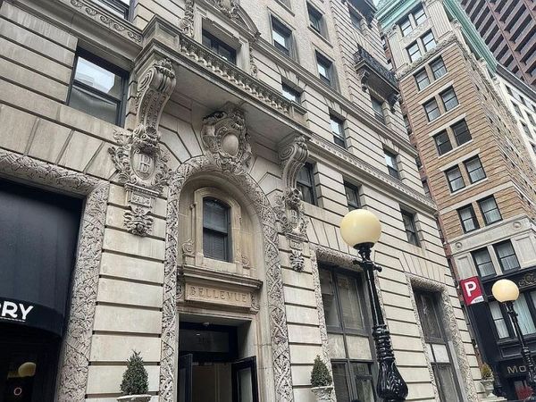 21 Beacon St, Unit 6S, Boston, MA 02108