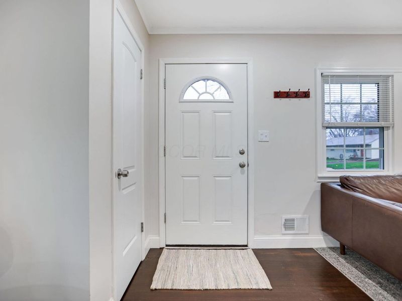 3958 La Rosa Court, Grove City, OH 43123 Photo 11