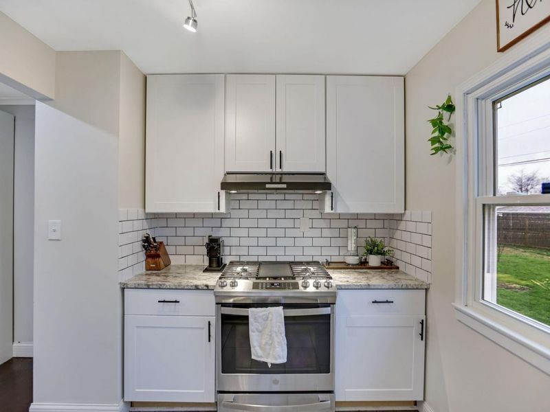 3958 La Rosa Court, Grove City, OH 43123 Photo 23