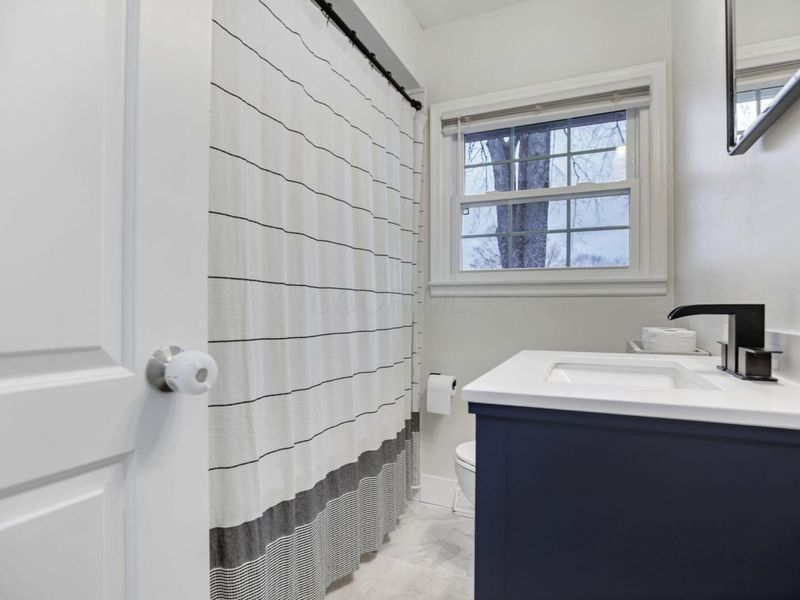 3958 La Rosa Court, Grove City, OH 43123 Photo 34