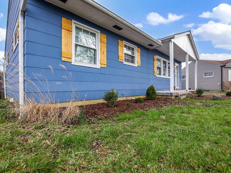 3958 La Rosa Court, Grove City, OH 43123 Photo 7