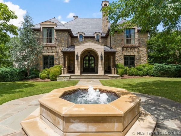 19433 E Clear Brook Road , Owasso, OK 74055