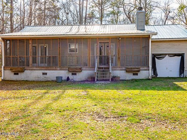 196 Pattie Lane, Maysville, NC 28555