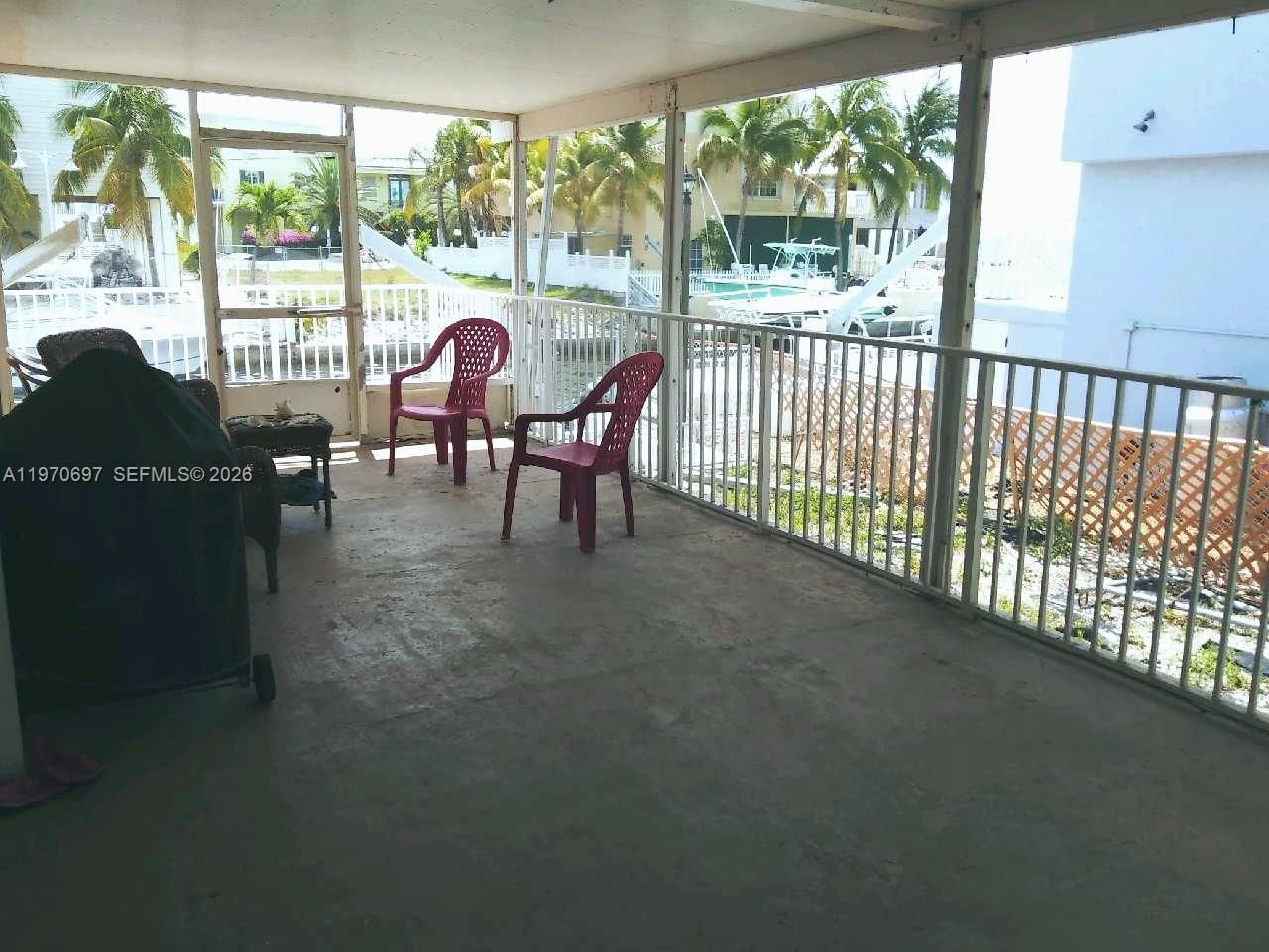 261 Burgundy Dr , Tavernier, FL 33070 Photo