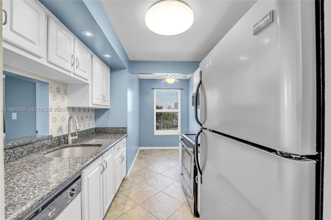 777 S Federal Hwy , Unit RP402, Pompano Beach, FL 33062 Photo
