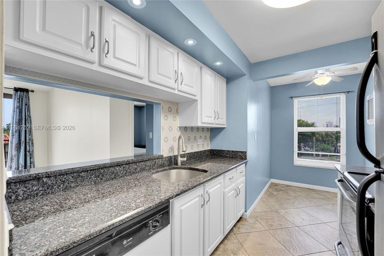 777 S Federal Hwy , Unit RP402, Pompano Beach, FL 33062 Photo