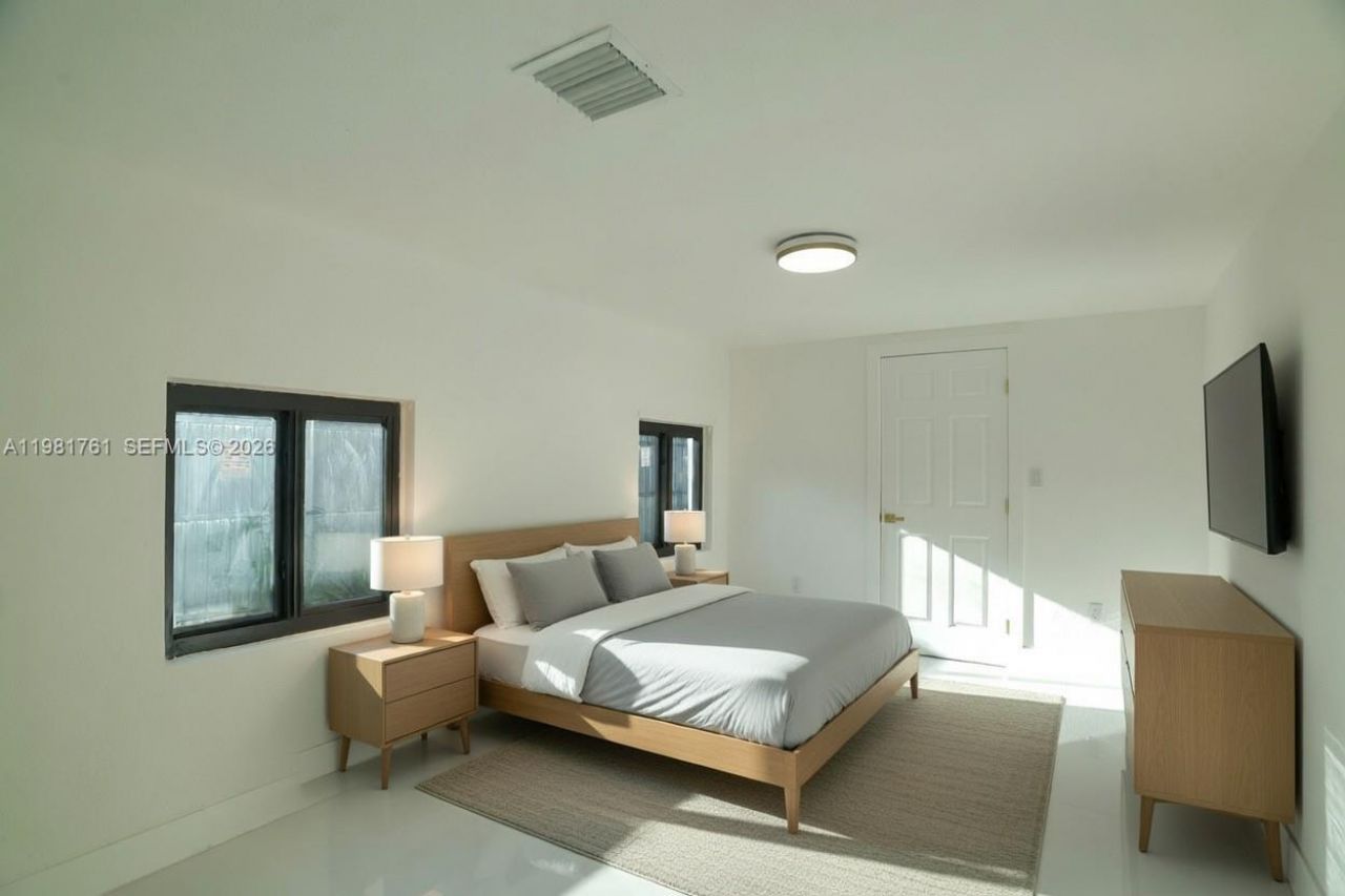 315 NW 127th St, North Miami, FL 33168 Photo