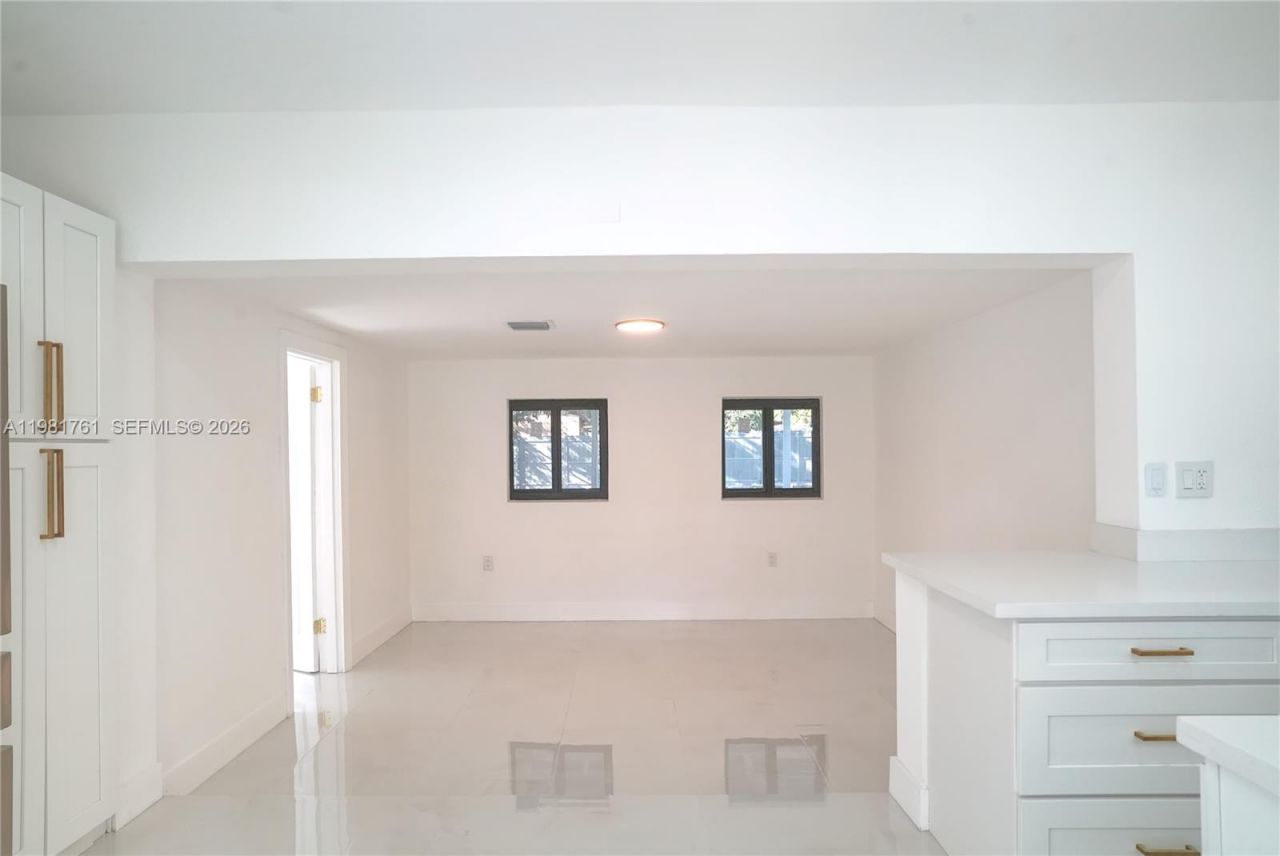 315 NW 127th St, North Miami, FL 33168 Photo