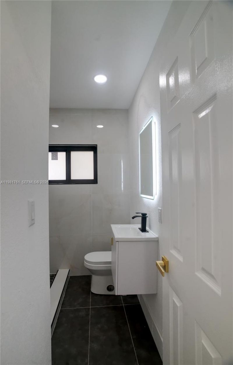 315 NW 127th St, North Miami, FL 33168 Photo