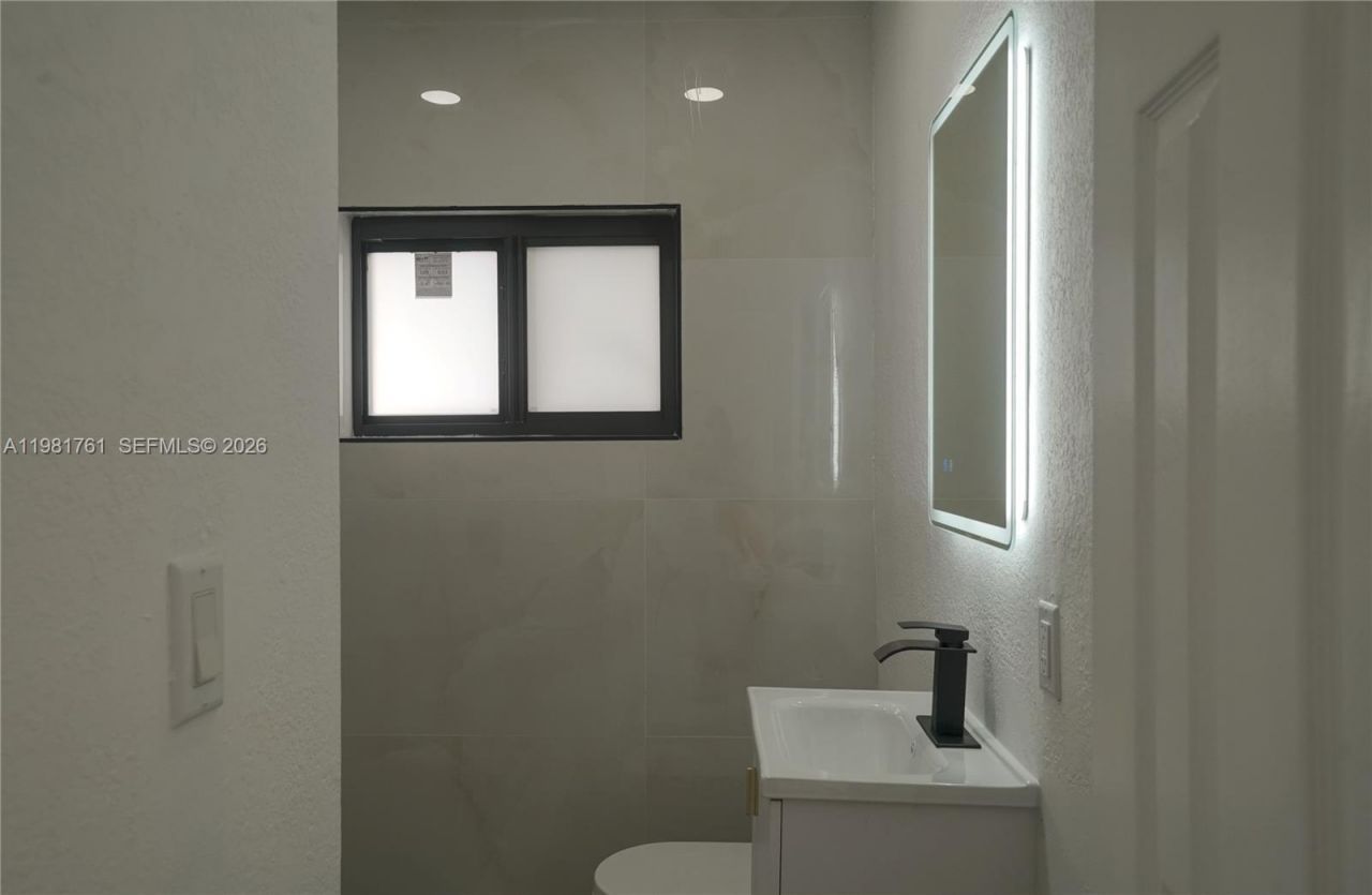 315 NW 127th St, North Miami, FL 33168 Photo