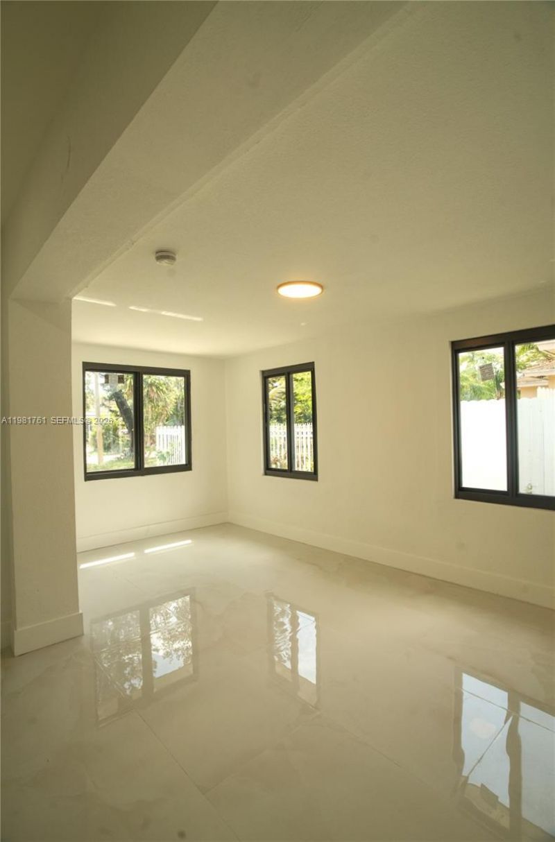 315 NW 127th St, North Miami, FL 33168 Photo