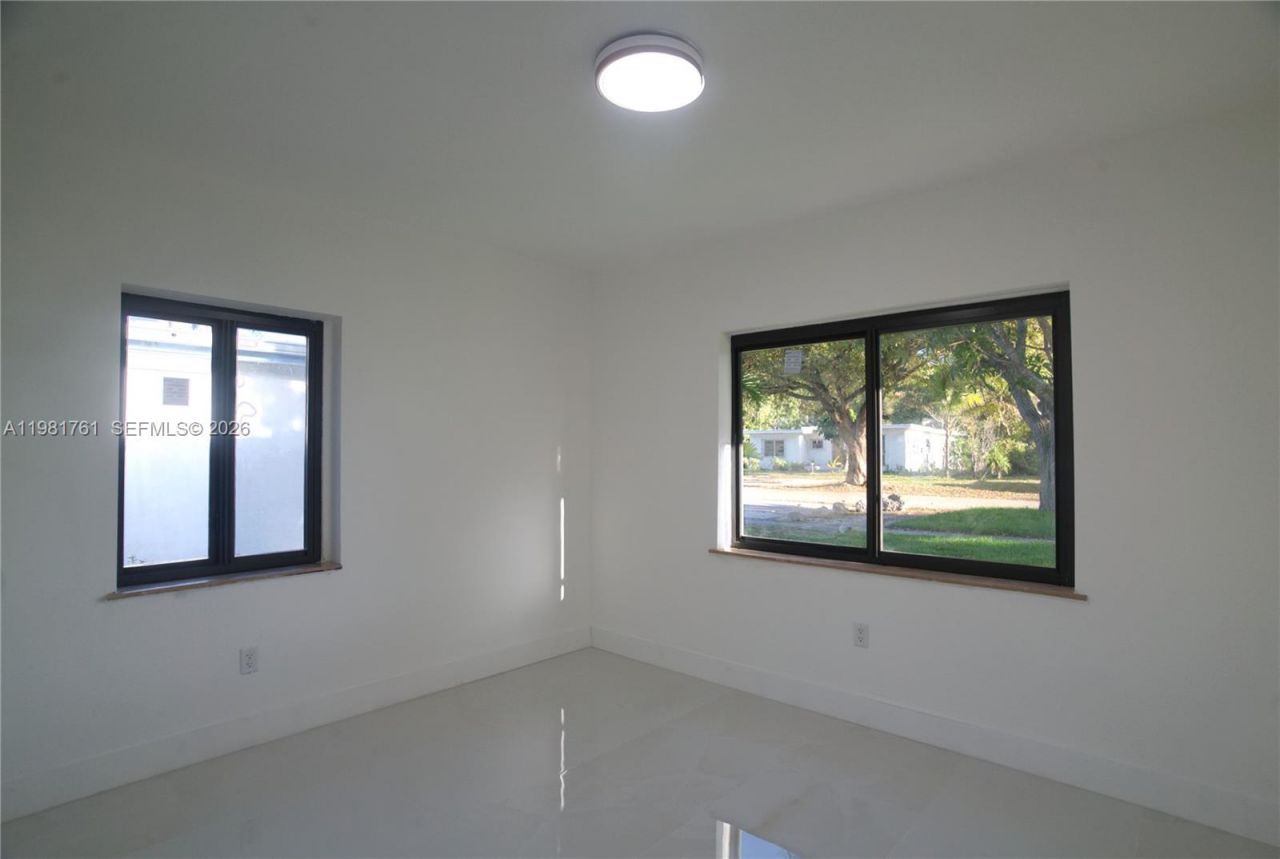 315 NW 127th St, North Miami, FL 33168 Photo