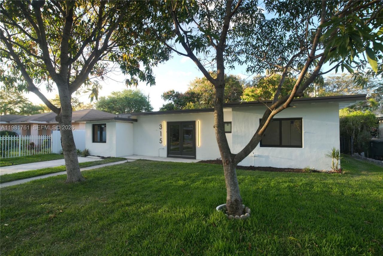 315 NW 127th St, North Miami, FL 33168 Photo