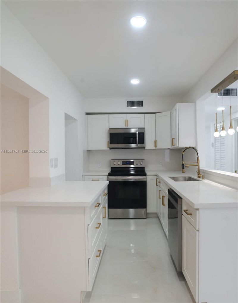 315 NW 127th St, North Miami, FL 33168 Photo