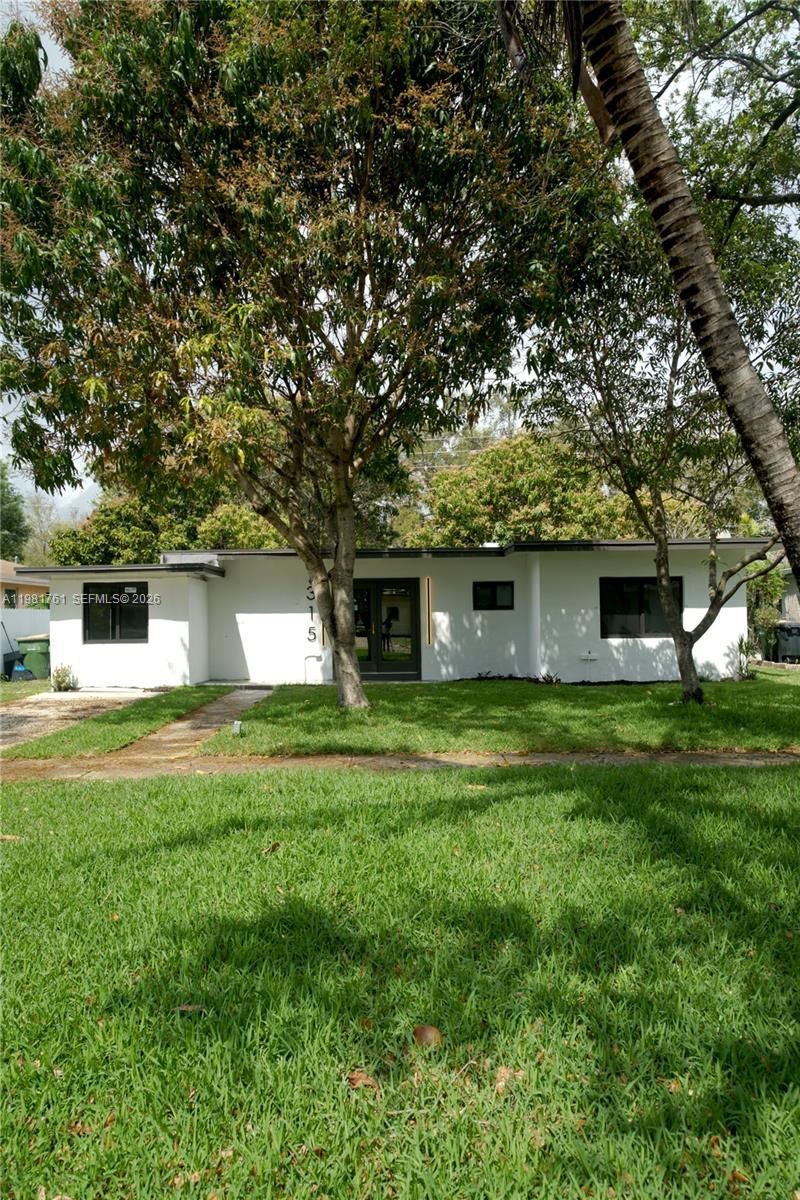 315 NW 127th St, North Miami, FL 33168 Photo