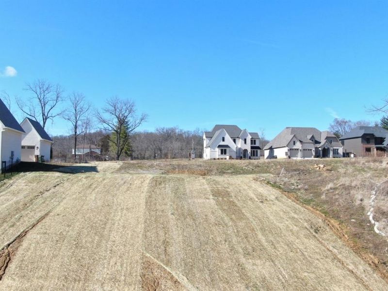 6947 Shadow Ridge Road, Anderson Twp, OH 45230 Photo 2