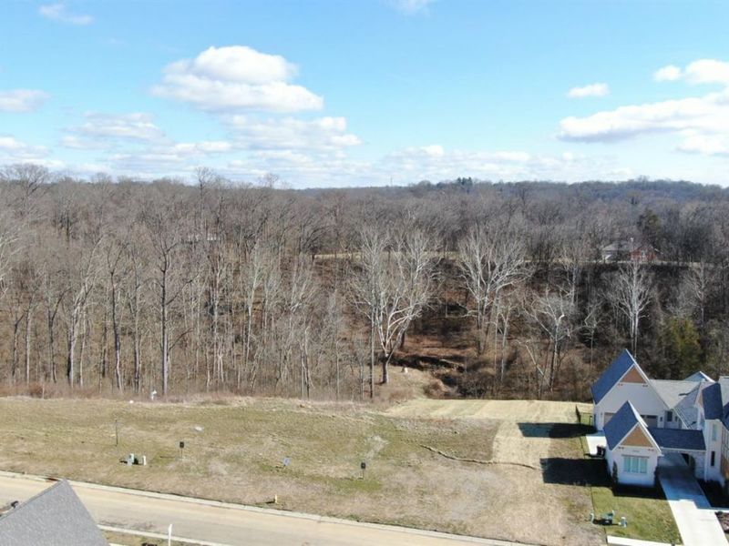 6947 Shadow Ridge Road, Anderson Twp, OH 45230 Photo 3
