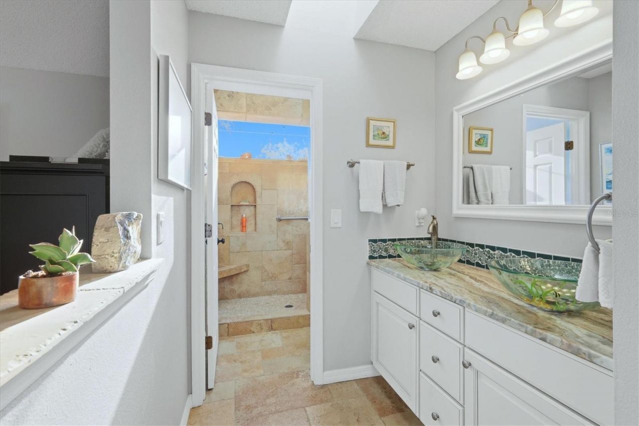 260 Southampton Drive, Unit 312, Venice, FL 34293 Photo