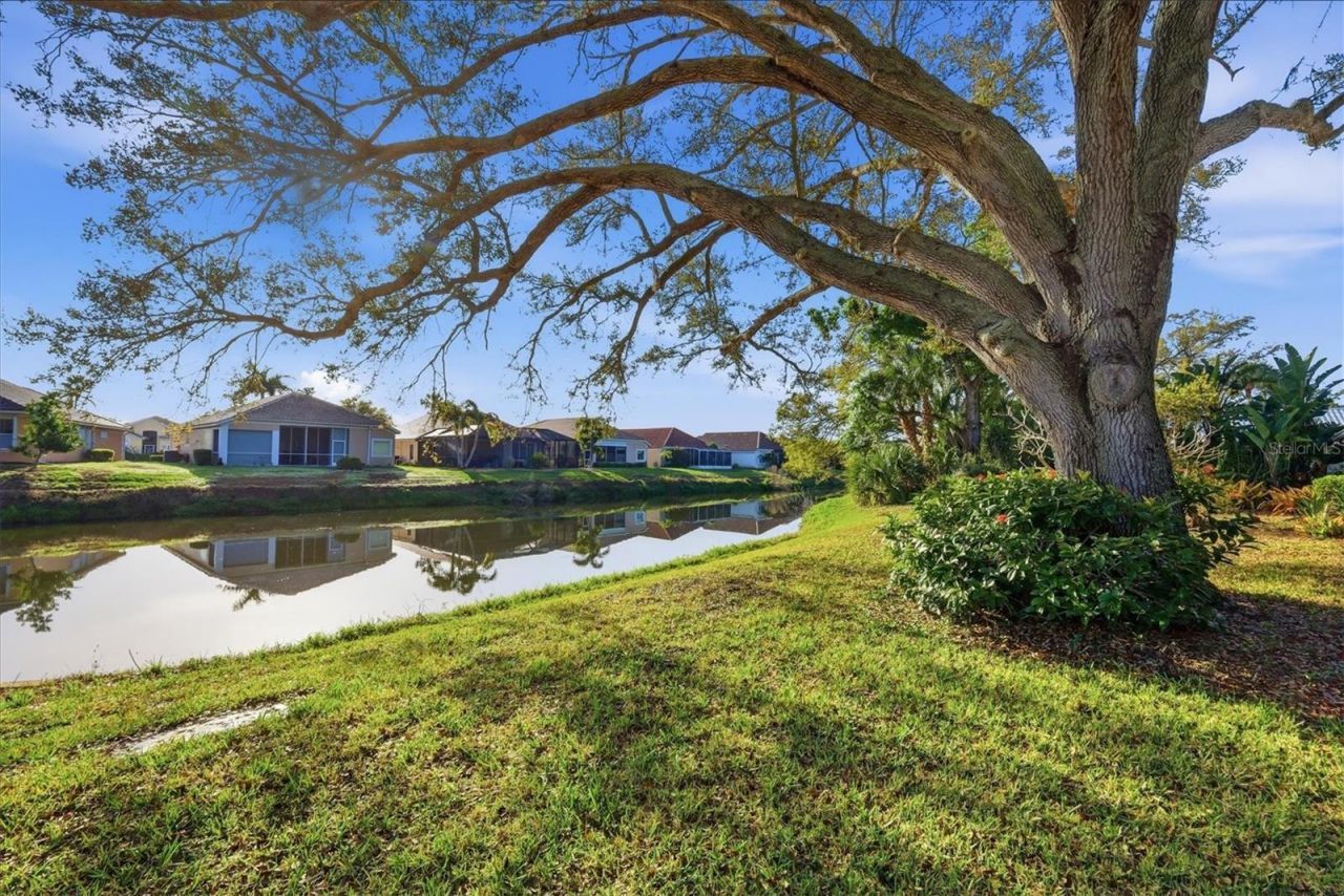 260 Southampton Drive, Unit 312, Venice, FL 34293 Photo