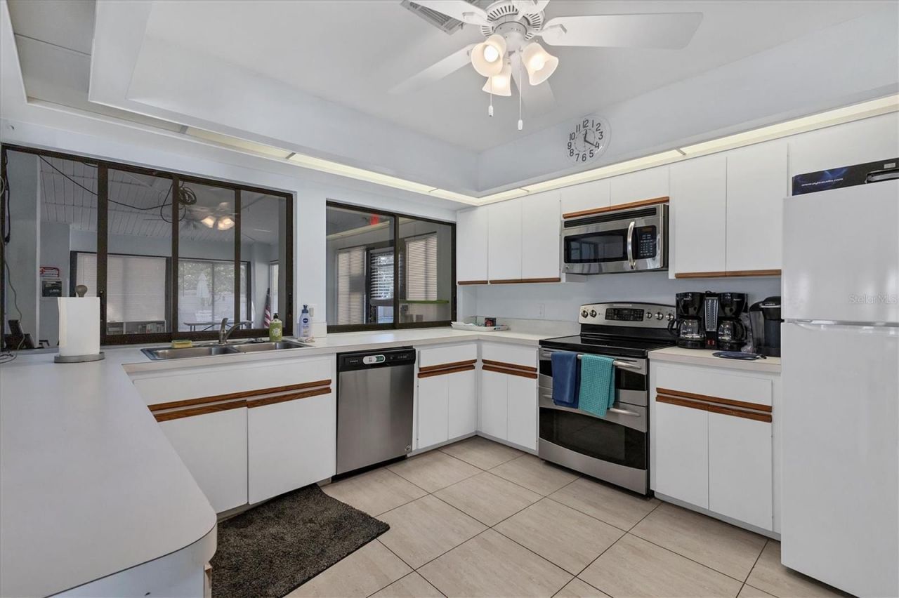 260 Southampton Drive, Unit 312, Venice, FL 34293 Photo