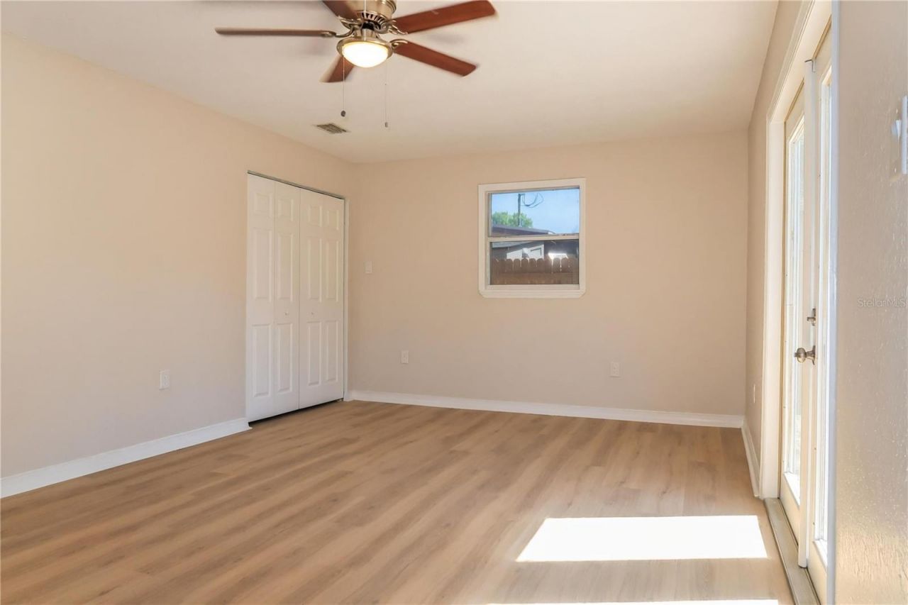 5460 40th Avenue N, Saint Petersburg, FL 33709 Photo