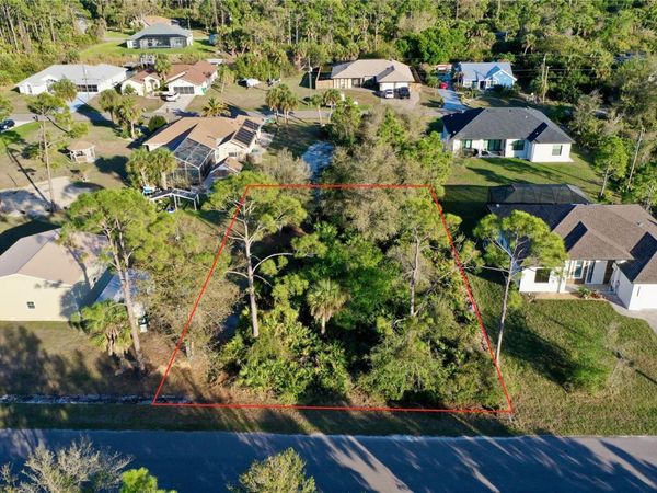 162 SALUDA TERRACE , PORT CHARLOTTE, FL 33953