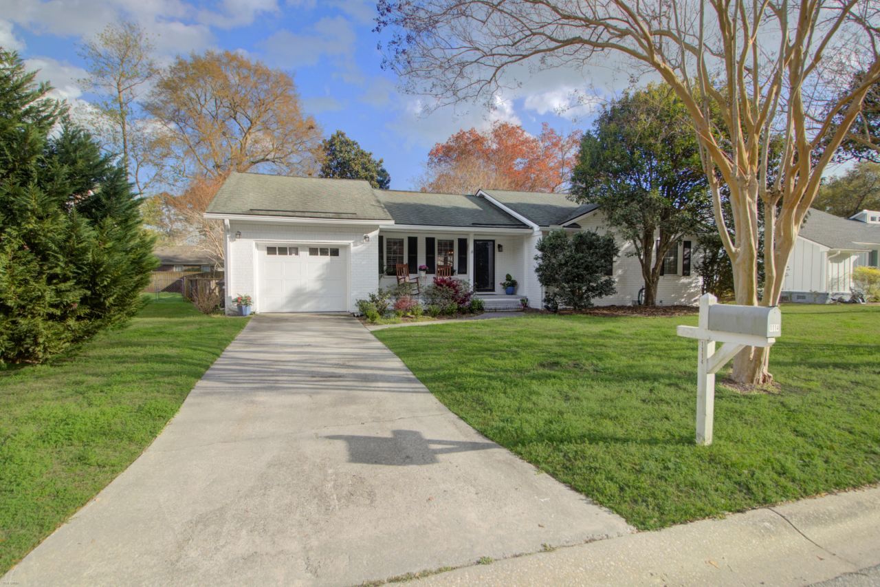 1114 Calm Water Court Photo 14