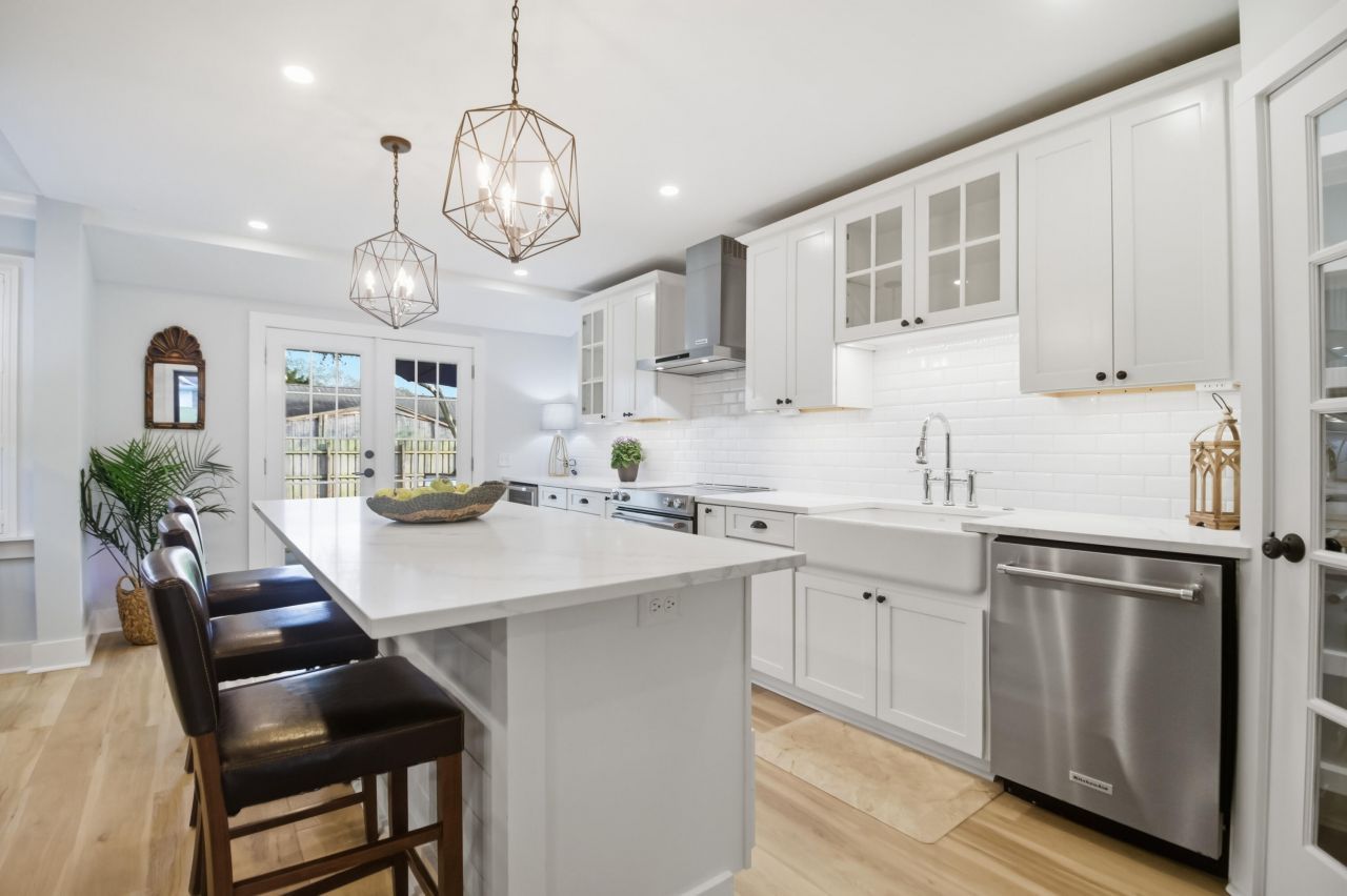 1114 Calm Water Court Photo 5