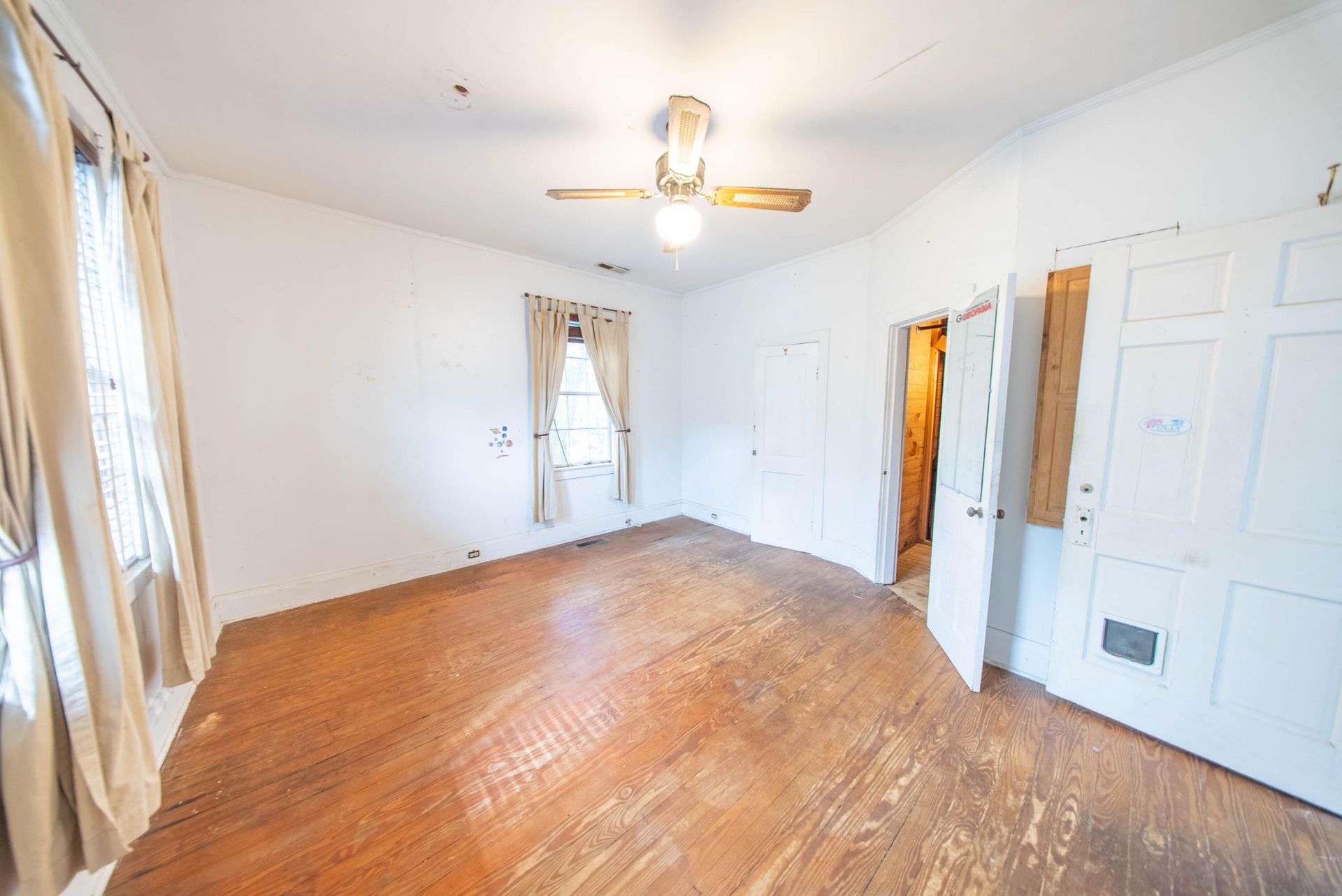 1012 E Ashley Avenue Photo 17