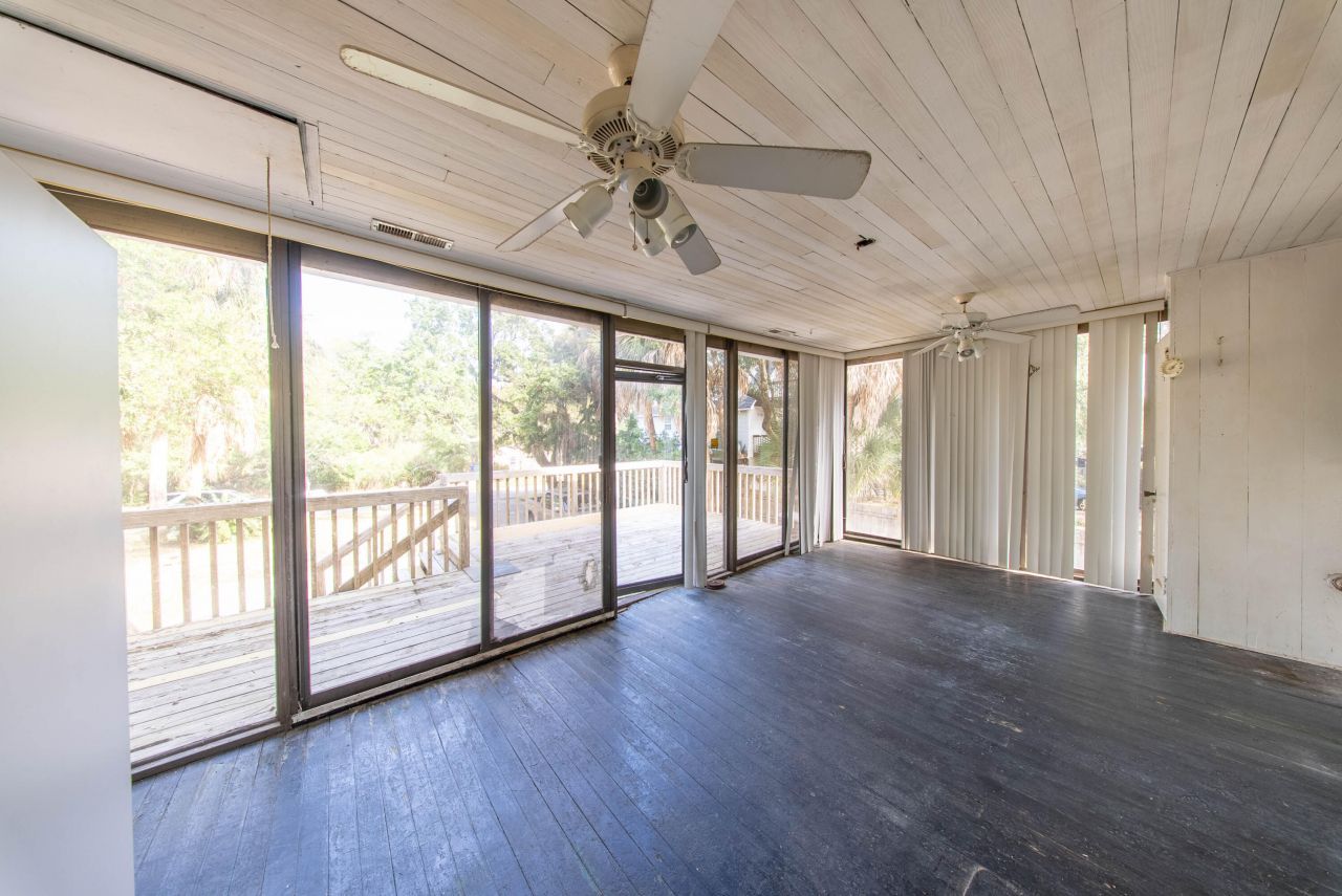 1012 E Ashley Avenue Photo 19