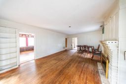 1012 E Ashley Avenue photo 4