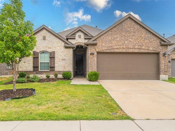 2133 Lake Pine Drive, Little Elm, TX 75068