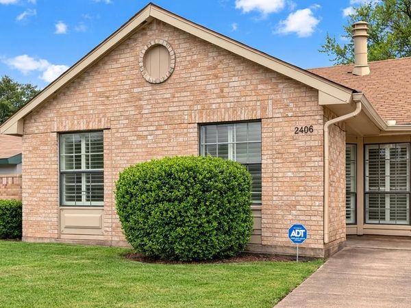 2406 Sunflower Drive, Arlington, TX 76014