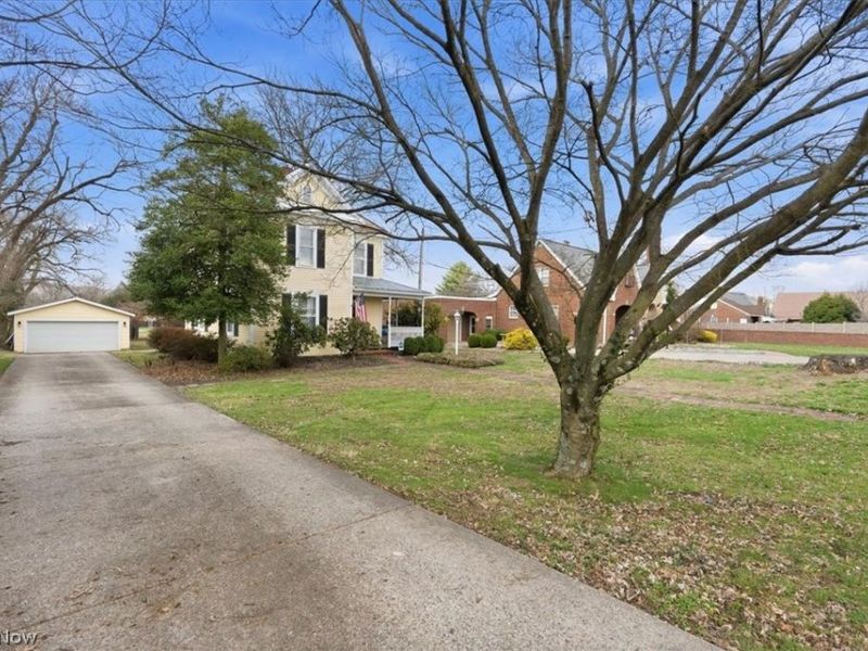 4405 Grand Central Avenue, Vienna, WV 26105 Photo 3