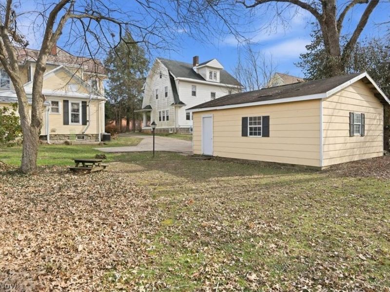 4405 Grand Central Avenue, Vienna, WV 26105 Photo 7