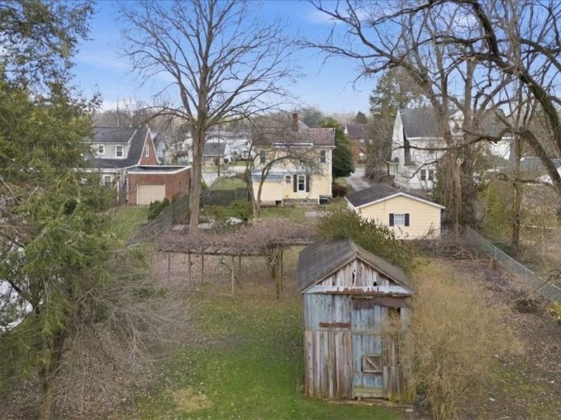 4405 Grand Central Avenue, Vienna, WV 26105 Photo 9