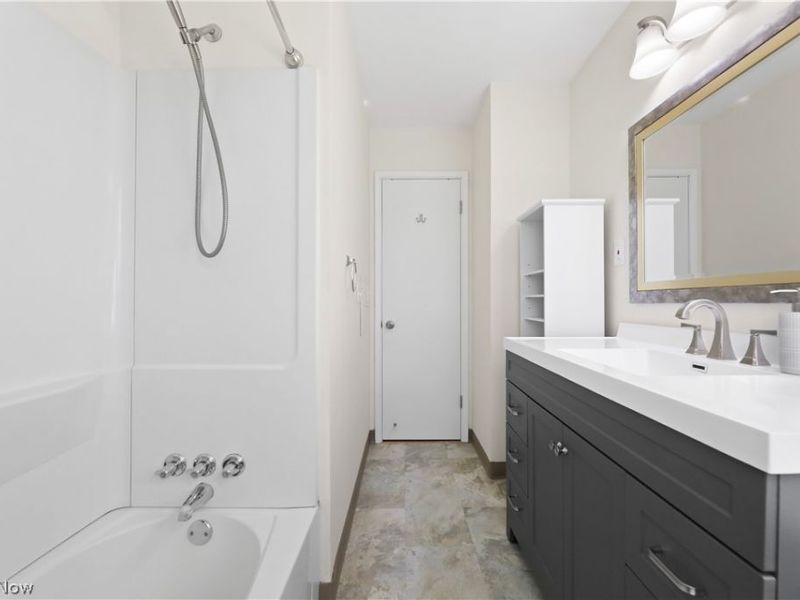 4003 Kenneth Road , Stow, OH 44224 Photo 21