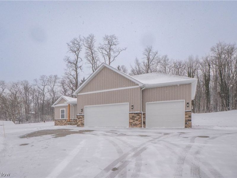 8421 Wadsworth Road, Wadsworth, OH 44281 Photo 32